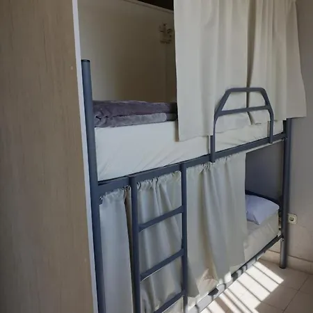 Albergue Porta Real No Bike Storage