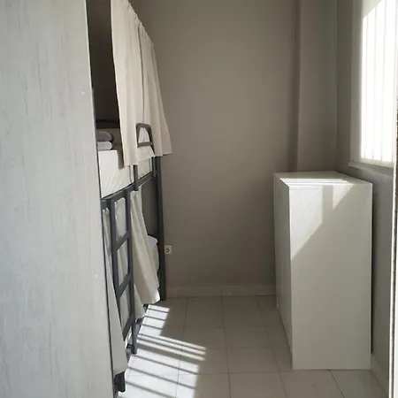 Porta Real No Bike Storage سانتياغو دي كومبوستيلا