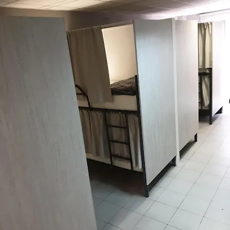 Porta Real No Bike Storage Albergue *