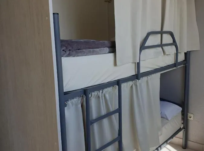 ホステル Porta Real No Bike Storage