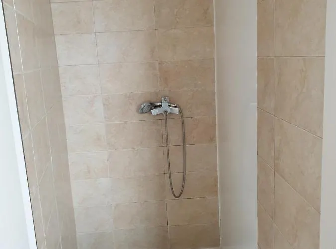 Porta Real No Bike Storage ホステル サンティアゴ・デ・コンポステーラ