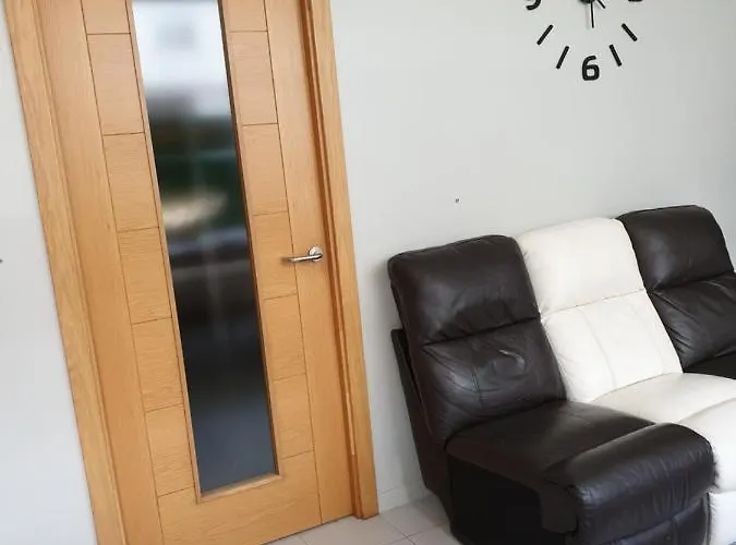 Porta Real No Bike Storage ホステル サンティアゴ・デ・コンポステーラ